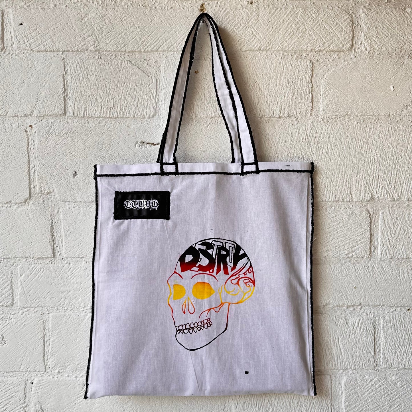 White Destroy Series Tote Bag 6/10