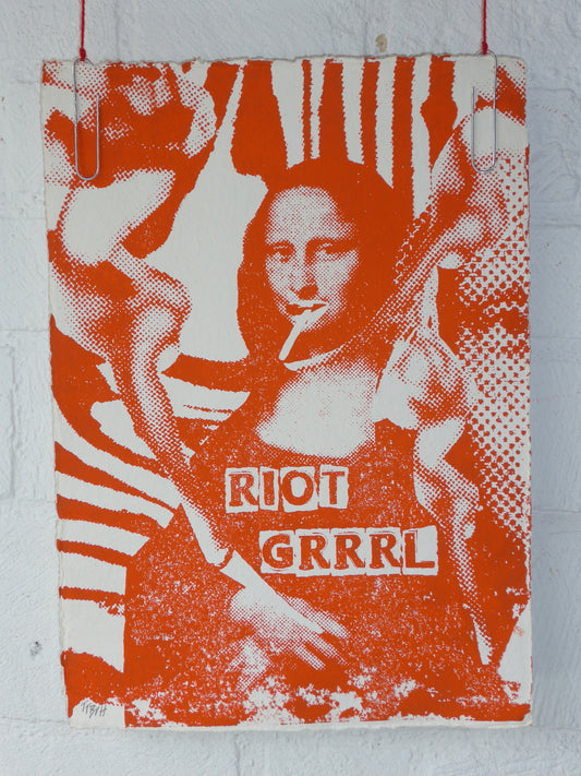 Riot Grrrl Mona 2/5